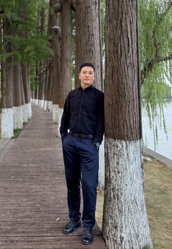 澤朔的第一张照片--高雄上门女婿服务网